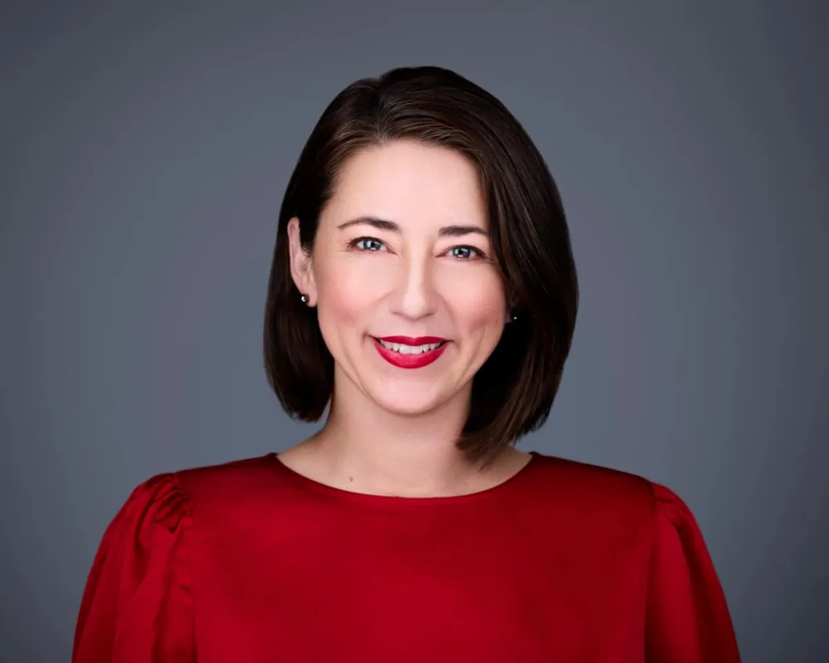 Philadelphia executive headshot - Senior leader professional photography