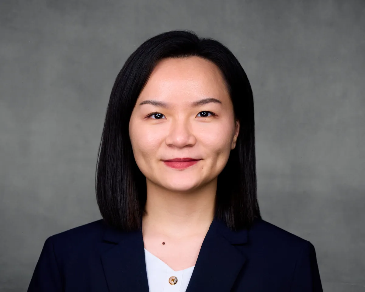 Professional headshots Main Line PA - Business photography for executives