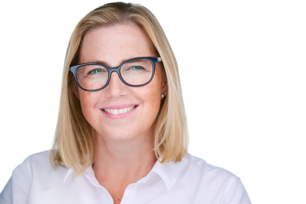 Isolde Baylor - Professional Headshot Photographer Northwest Arkansas - NWA team photography expert